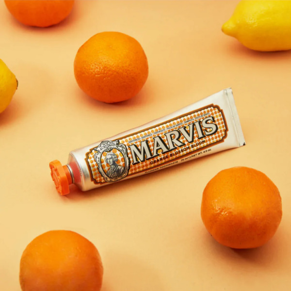 9 Marvis Orange Blossom – Pasta Dental Floral y Cítrica