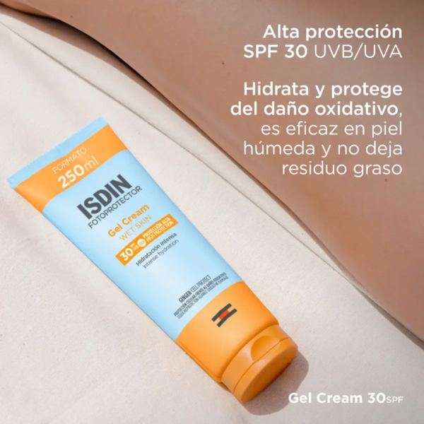 protector solar corporal isdin spf30